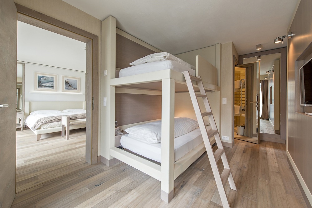 Hotel Piz