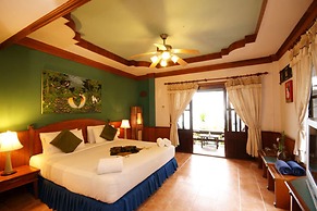 Salad Beach Resort