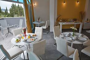 Villa Avantgarde B&B