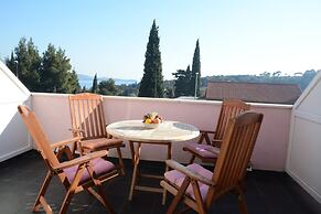 Villa Avantgarde B&B