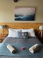 Adventure Lodge & Motel