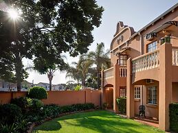 The Elegant Lodge
