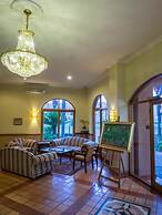 The Elegant Lodge