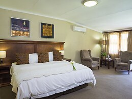 The Elegant Lodge