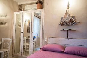Anthippi Guest House