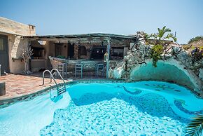 Anthippi Guest House