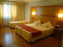 Hotel Reconquista