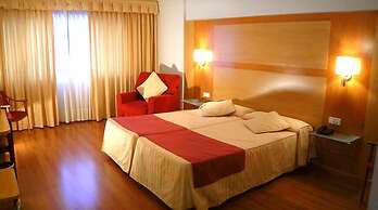 Hotel Reconquista
