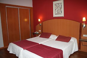 Hotel Reconquista
