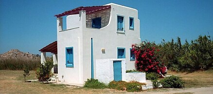 Lianos Studios
