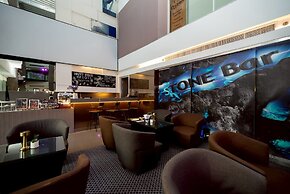 Hilton Garden Inn Bangkok Silom