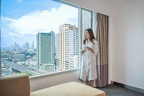 Hilton Garden Inn Bangkok Silom