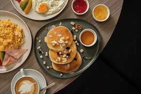Hilton Garden Inn Bangkok Silom