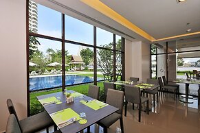 ibis Bangkok Riverside