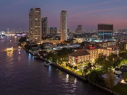 ibis Bangkok Riverside