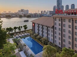 ibis Bangkok Riverside