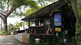 Sunset Village Beach Resort