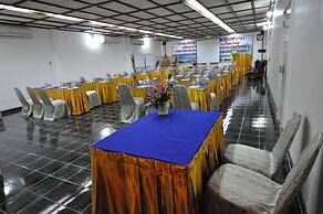 Basaya Beach Hotel & Resort