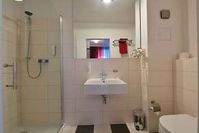 SKYHOTEL Merseburg