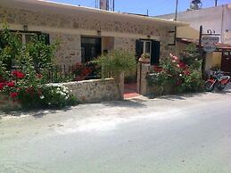 Hariklia Rent Rooms