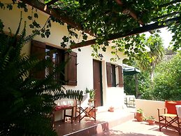 Hariklia Rent Rooms