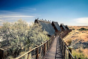 Xaus Lodge