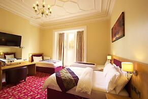 Edgerton Hotel