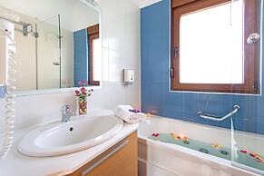 Horizon Line Villas