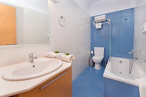 Horizon Line Villas