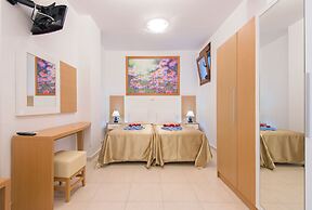Horizon Line Villas