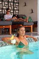 Abalone Hotel & Villas