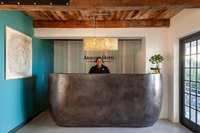 Abalone Hotel & Villas
