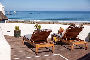 Abalone Hotel & Villas