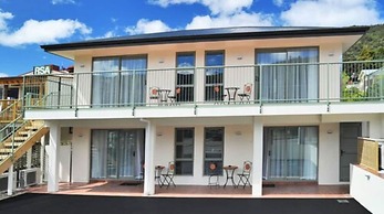 Jasmine Court Motel
