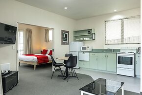 Jasmine Court Motel