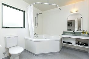 Jasmine Court Motel