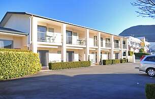 Jasmine Court Motel