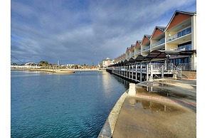 Dolphin Quay Apartments