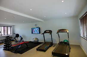 Regal Palms Resort
