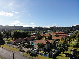 Regal Palms Resort