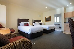 Regal Palms Resort