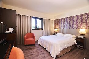 Delight Hotel