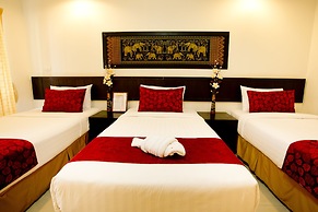 Sinsuvarn Airport Suite