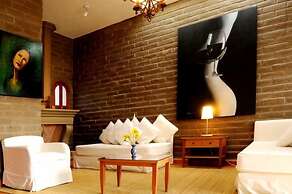 Nirvana Restaurant And Retreat
