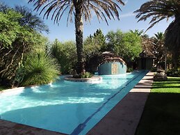 Nirvana Restaurant And Retreat