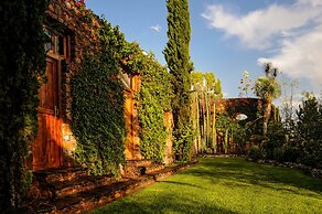 Nirvana Restaurant And Retreat