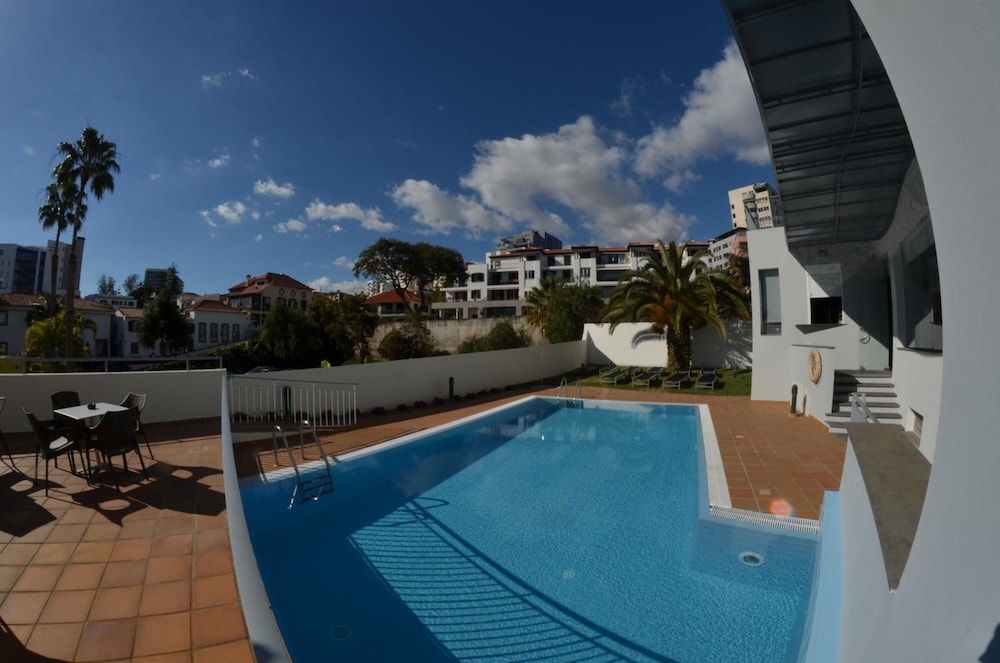Madeira Bright Star Hotel