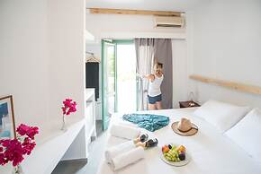 Ifestia Hotel Santorini