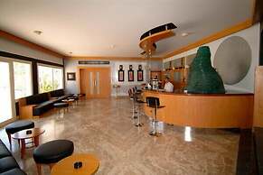Eden Rock Hotel
