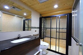 Han She Hotel
